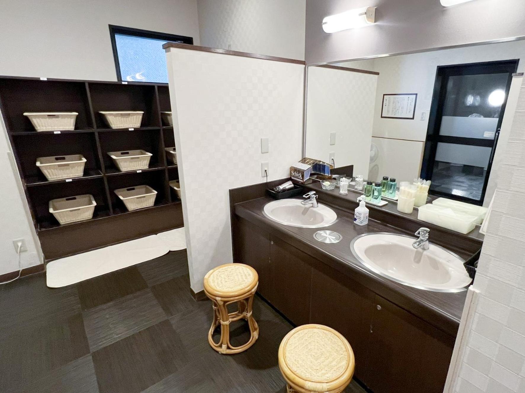 Hotel Route-Inn Ichinoseki Inter Extérieur photo